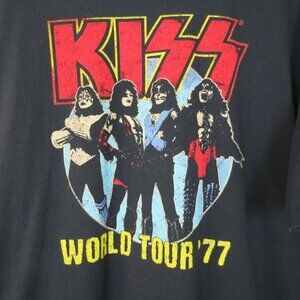 KISS Men's Black World Tour '77 Reprint Tee 2XL Graphic Band T-shirt